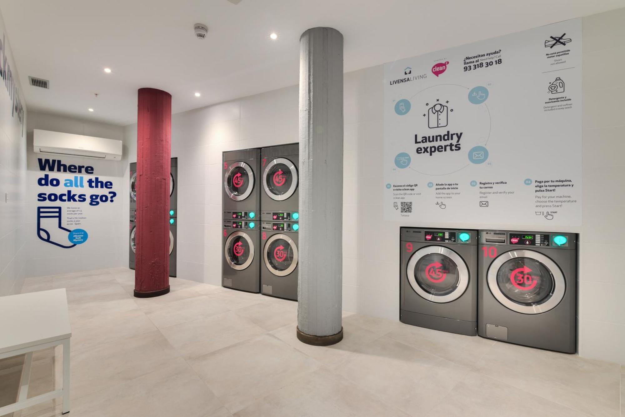 Livensa Living Pamplona Albergue Juvenil 外观 照片